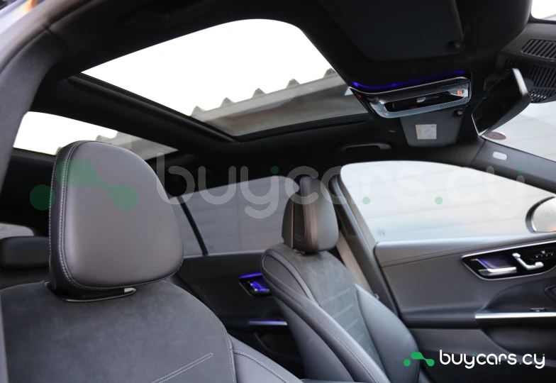 Mercedes C-class Black