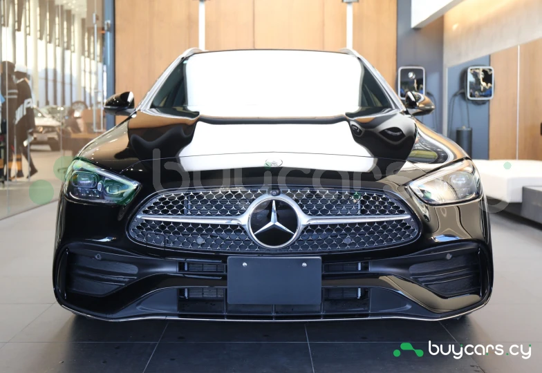 Mercedes C-class Black