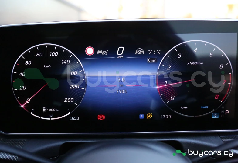 Mercedes C-class Black