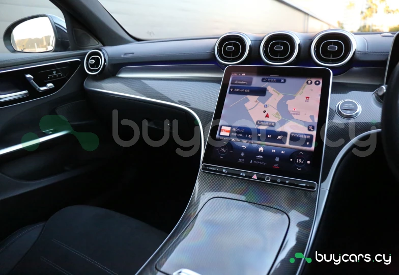 Mercedes C-class Black