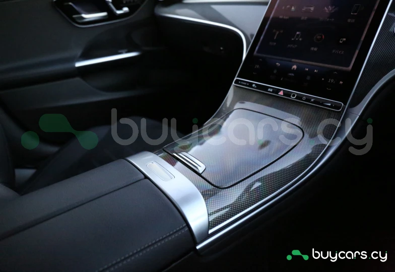 Mercedes C-class Black