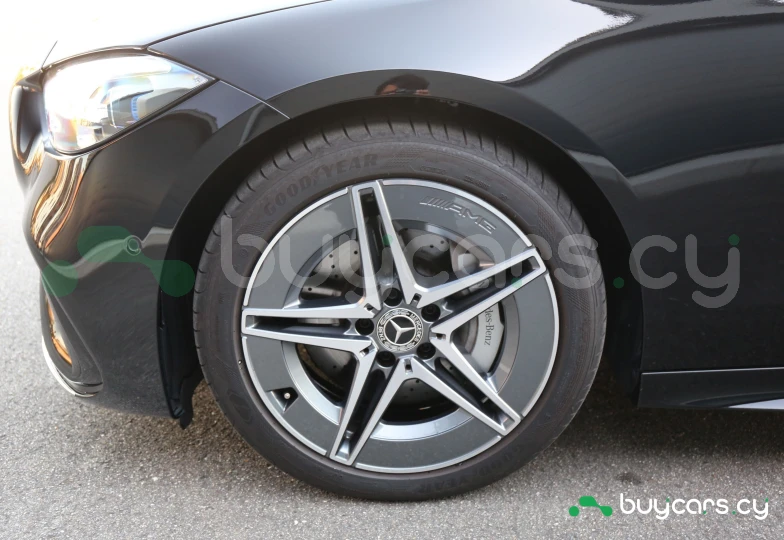 Mercedes C-class Black