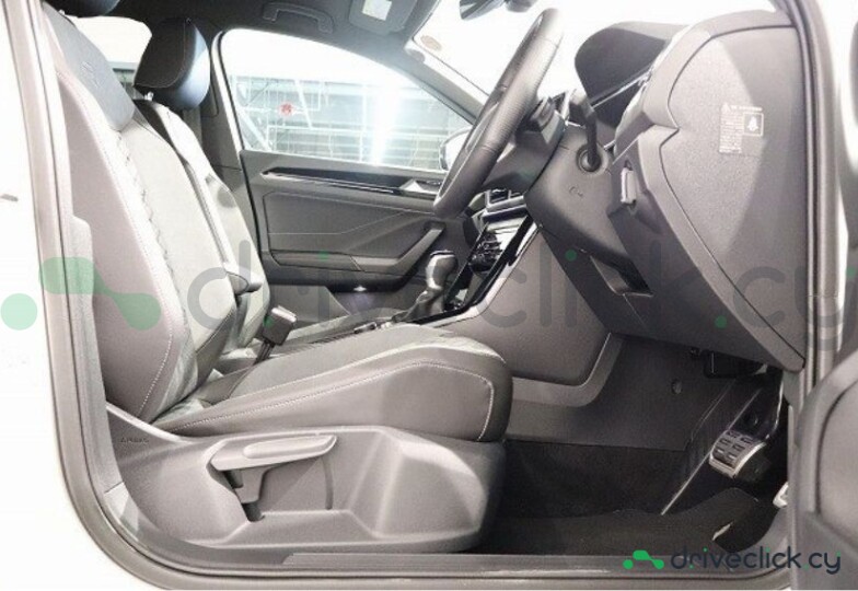 Volkswagen T-Roc White
