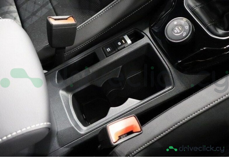 Volkswagen T-Roc White