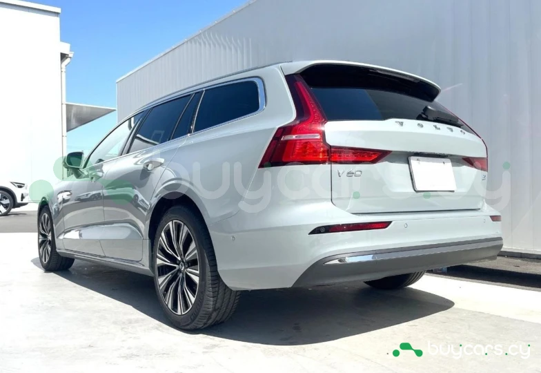 Volvo V60 Серый