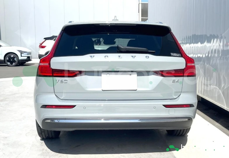 Volvo V60 Серый