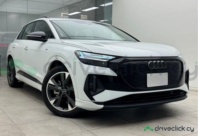 Audi Q4 Sportback e-tron Белый