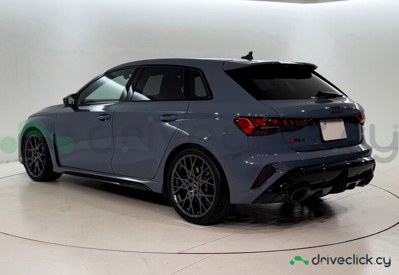 Audi RS3 Серый