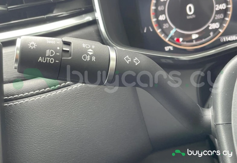 Jaguar F-Pace Белый