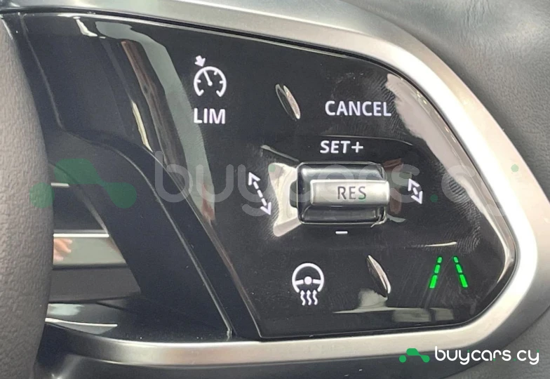 Jaguar F-Pace Белый