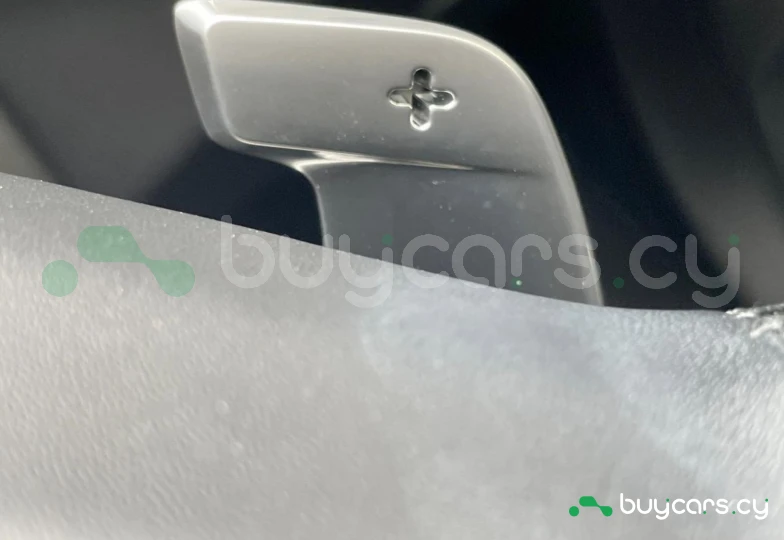 Jaguar F-Pace Белый