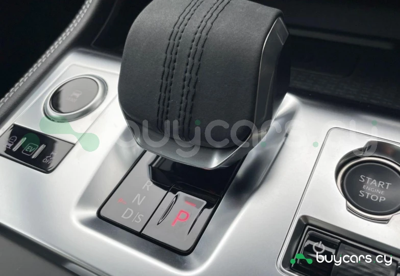 Jaguar F-Pace Белый