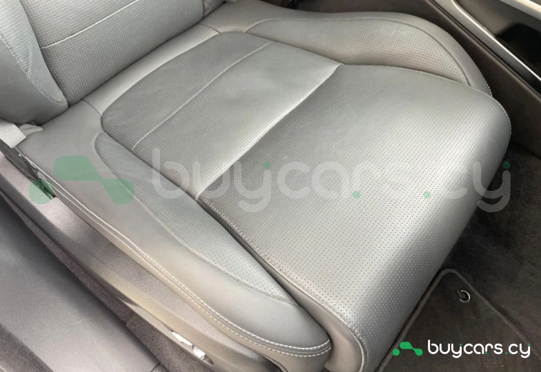 Jaguar F-Pace Белый