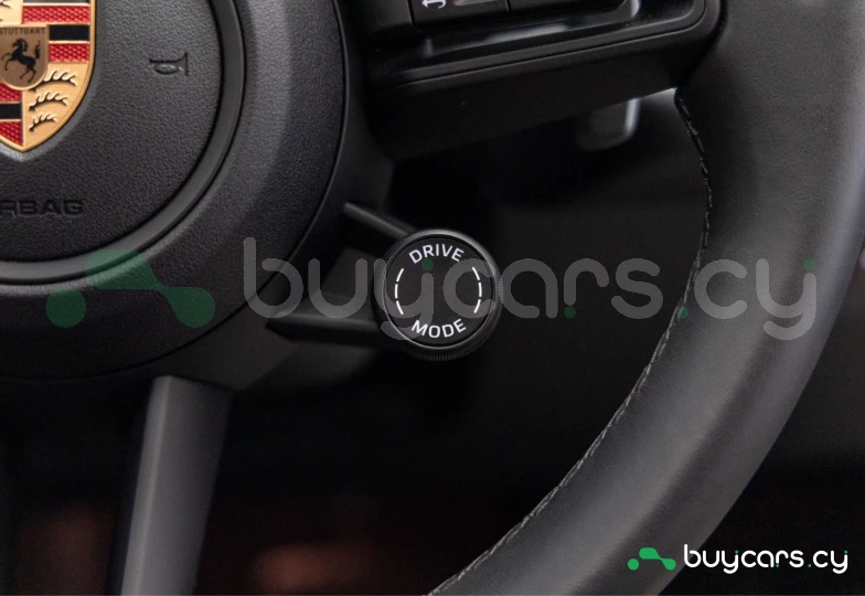 Porsche Cayenne White