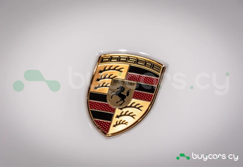 Porsche Cayenne White