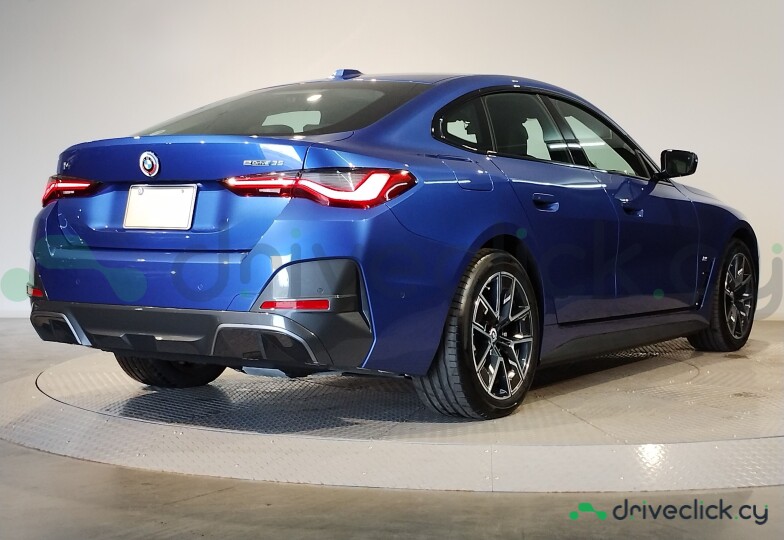 BMW i4 Blue