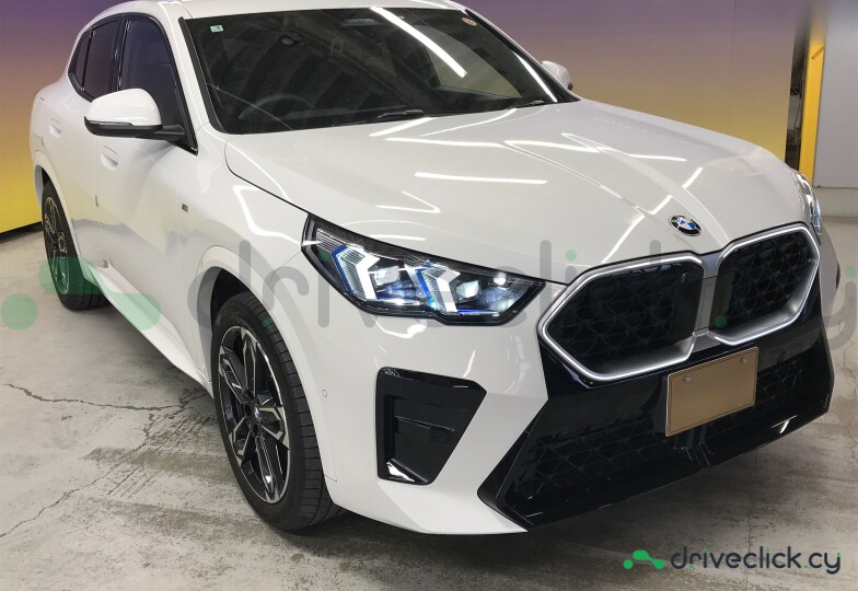 BMW X2 White