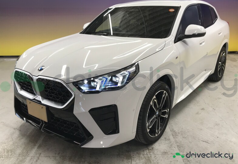 BMW X2 White