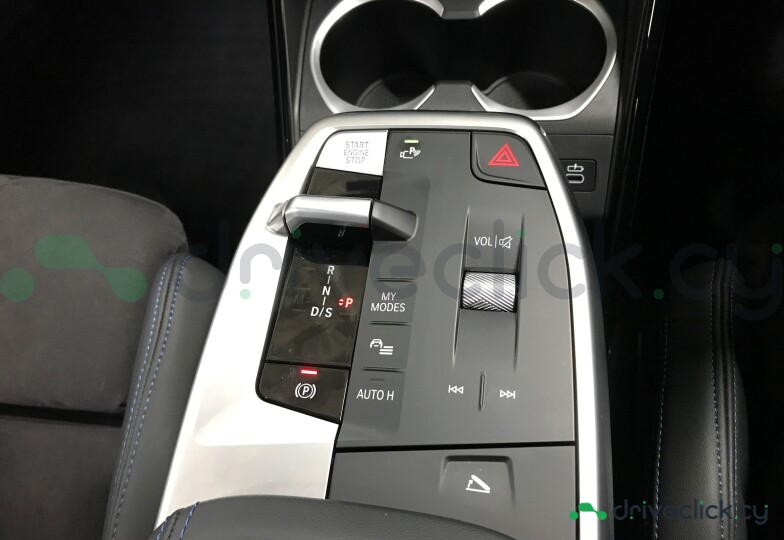 BMW X2 White
