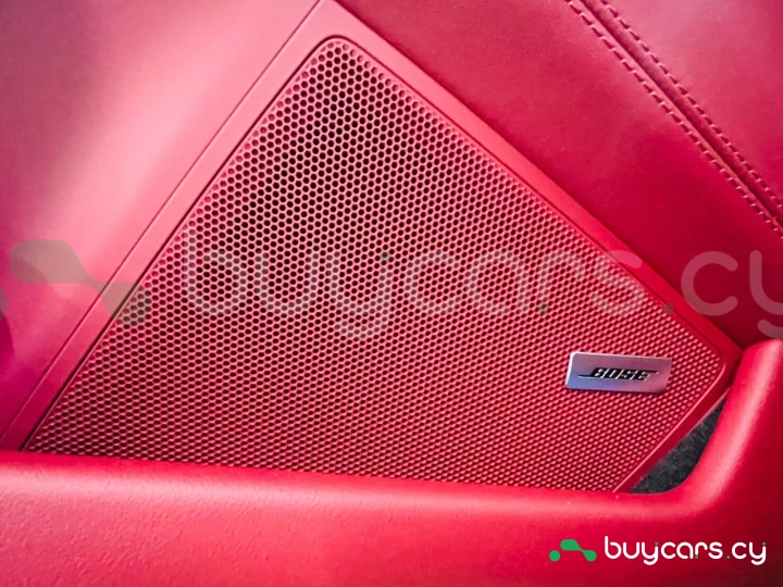 Porsche 911 Желтый