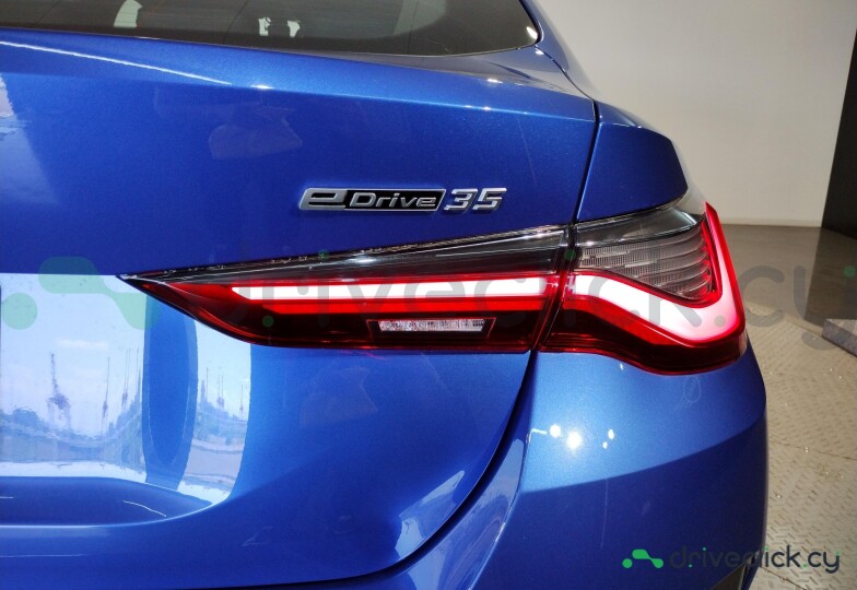 BMW i4 Blue