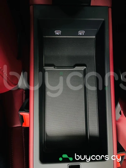 Porsche 911 Желтый