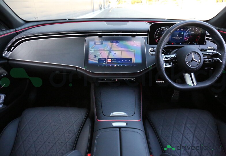 Mercedes E-class Black