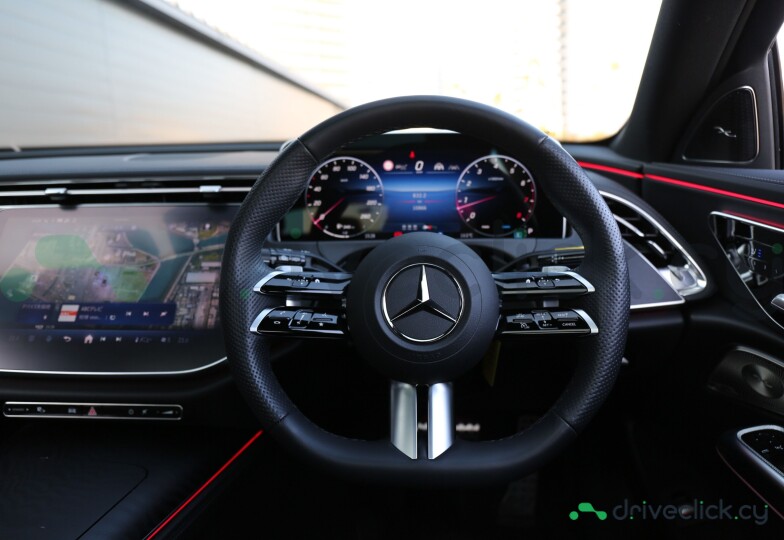 Mercedes E-class Black
