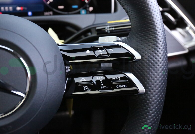 Mercedes E-class Black