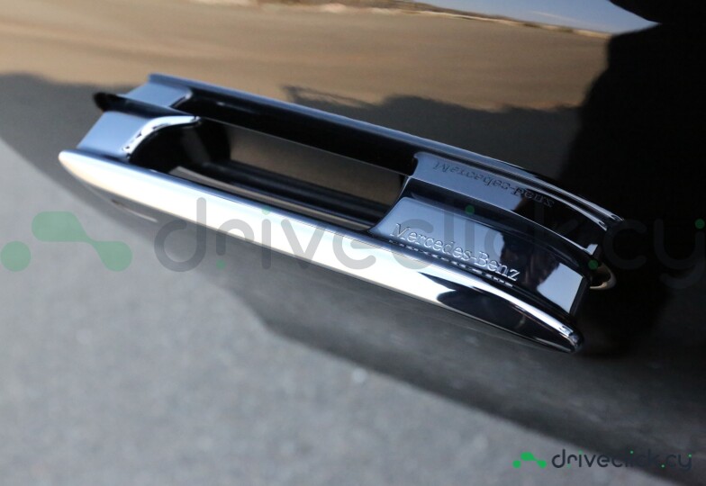 Mercedes E-class Black