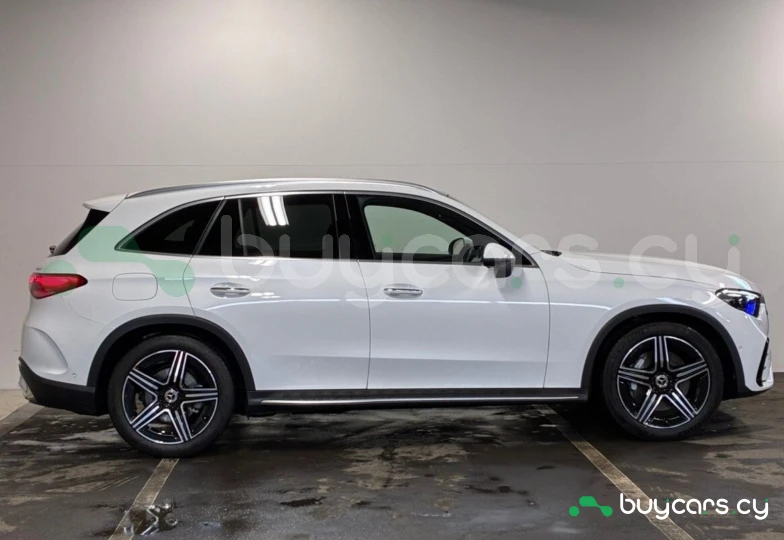 Mercedes GLC-class White
