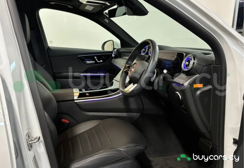 Mercedes GLC-class White