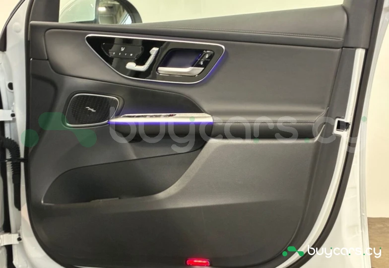 Mercedes GLC-class White