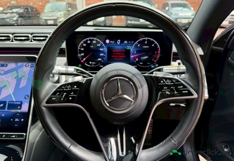 Mercedes S-class Black