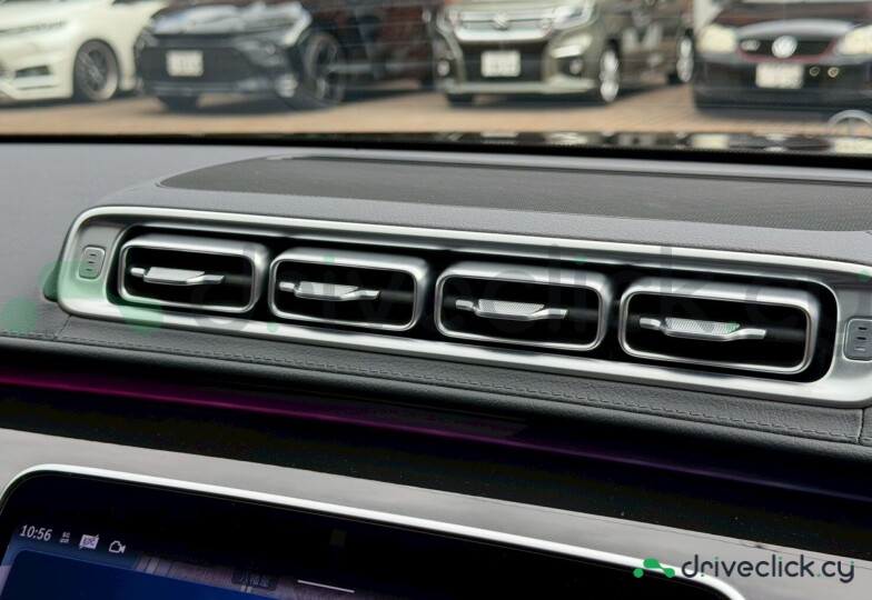 Mercedes S-class Black