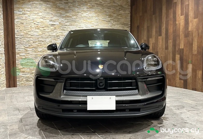 Porsche Macan Черный