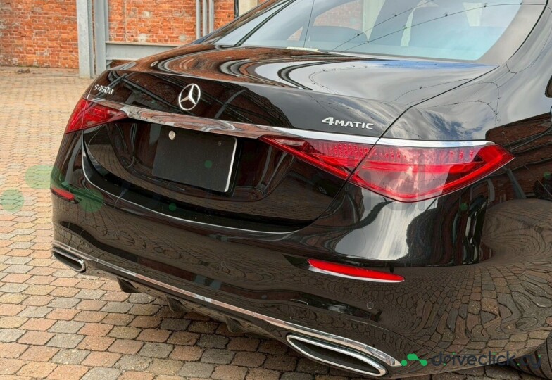 Mercedes S-class Black