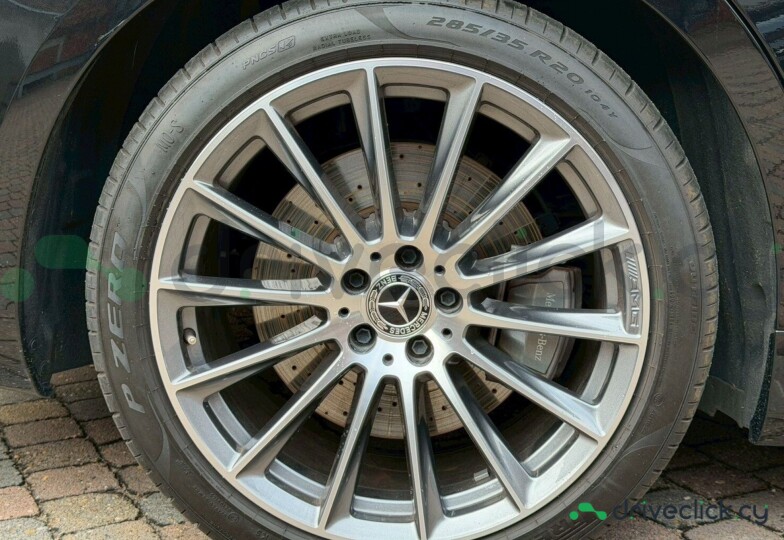 Mercedes S-class Black