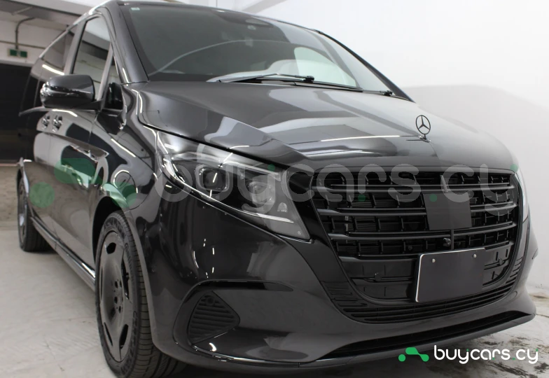 Mercedes V-class Black