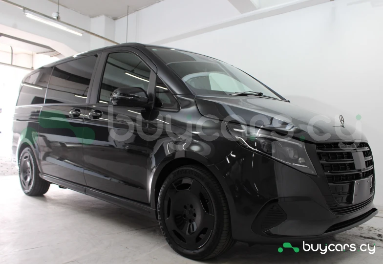 Mercedes V-class Black
