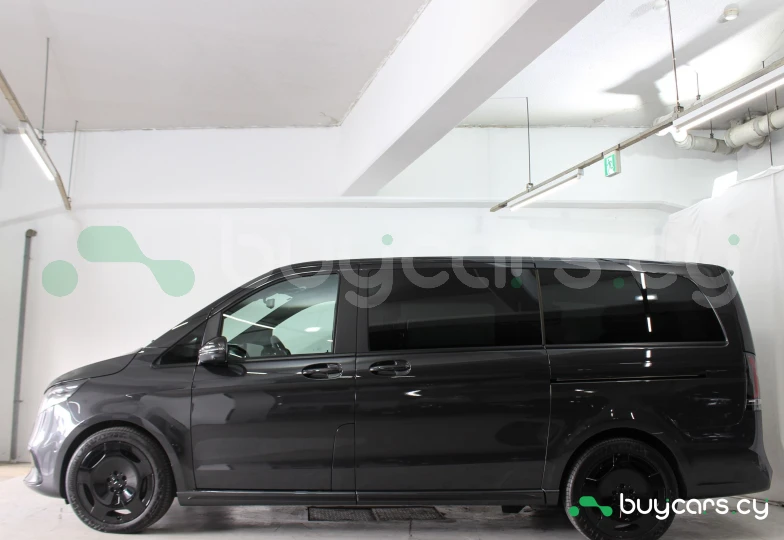 Mercedes V-class Black