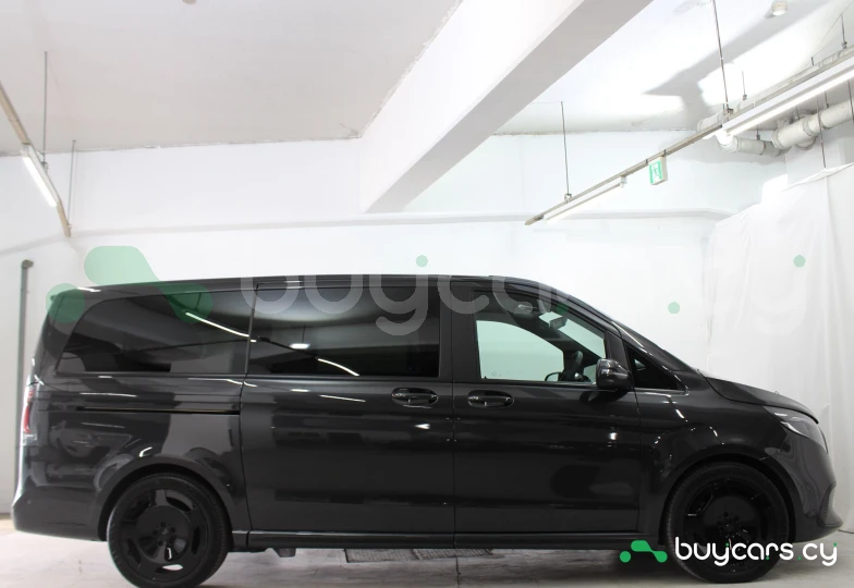 Mercedes V-class Black