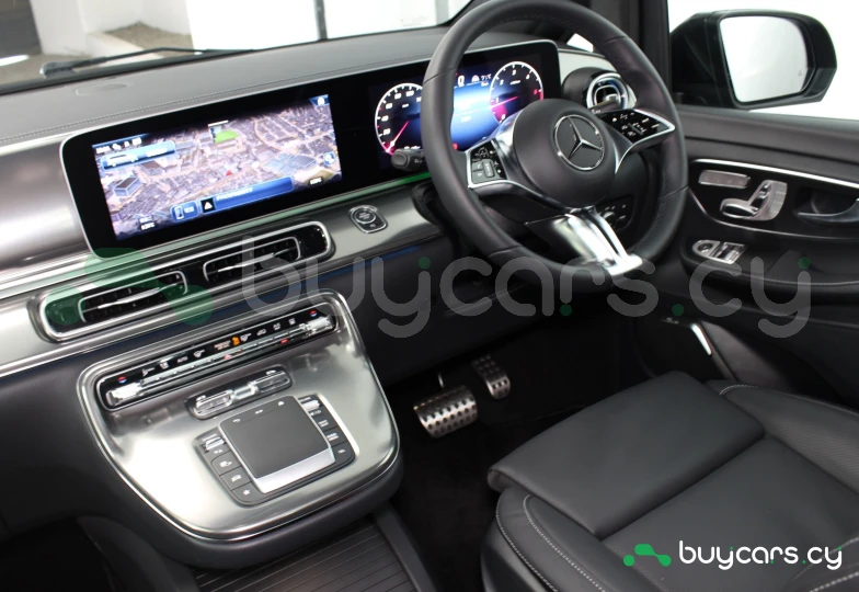 Mercedes V-class Black