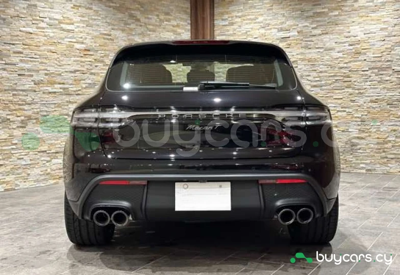 Porsche Macan Черный