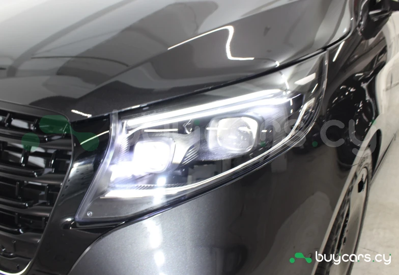 Mercedes V-class Black