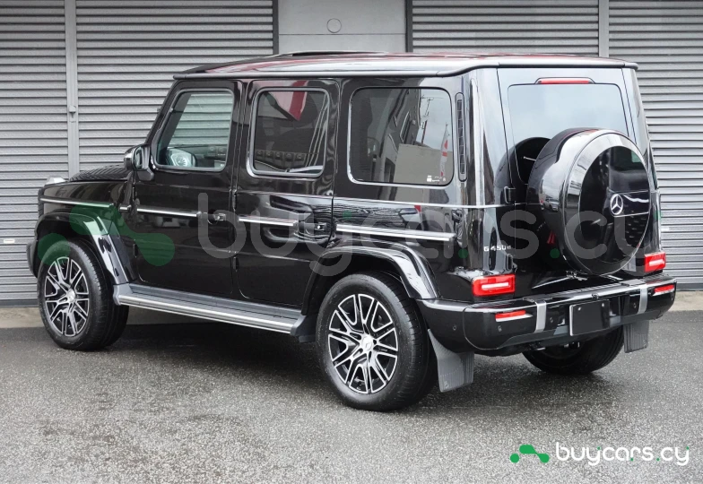 Mercedes G-class Черный