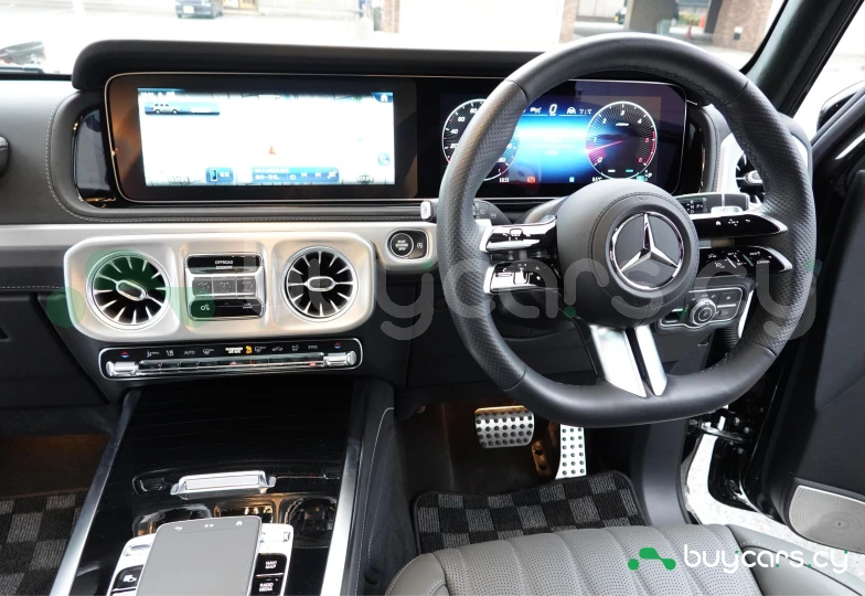 Mercedes G-class Черный