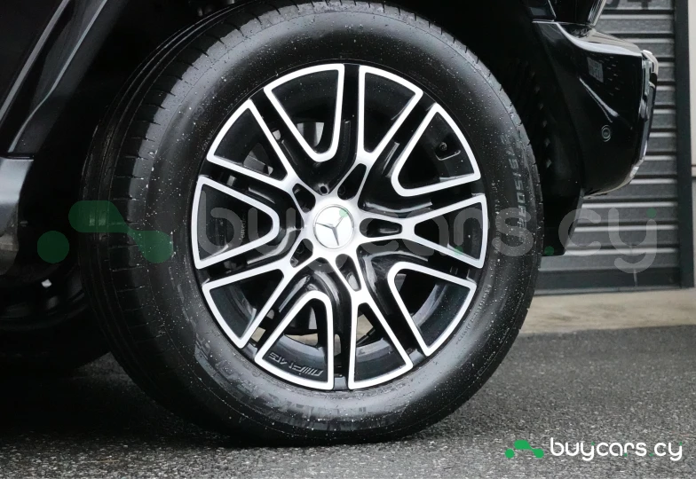 Mercedes G-class Черный