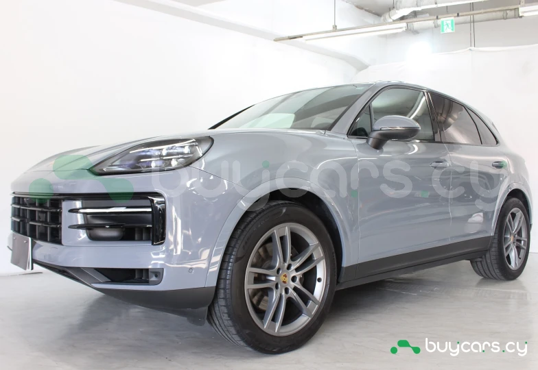 Porsche Cayenne Синий