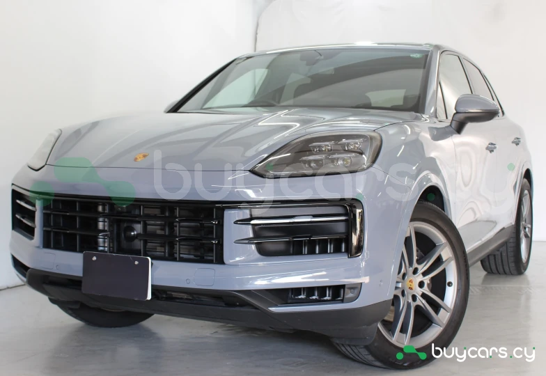 Porsche Cayenne Синий